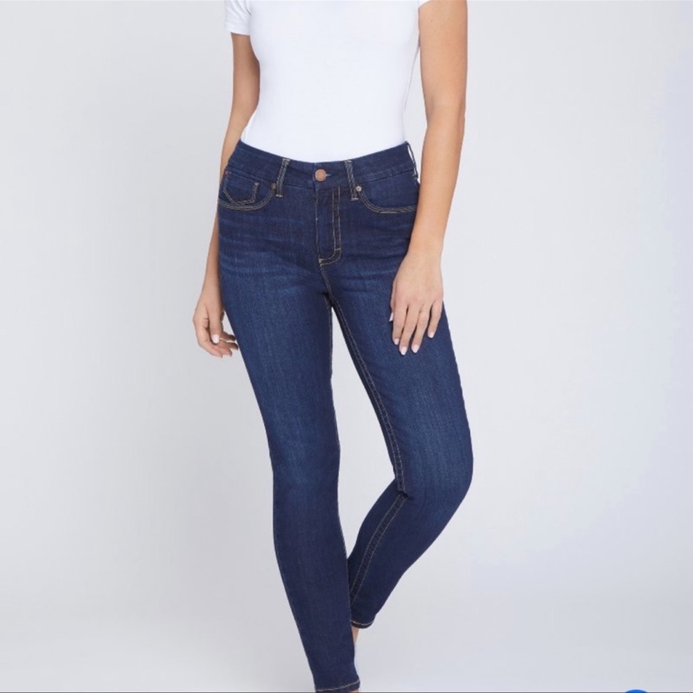 Seven7 tummyless high rise skinny jeans dark Wash size 16 EUC